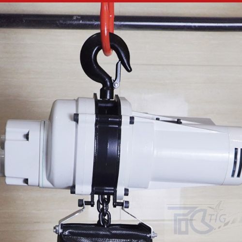 TIG 啟思工業 :鏈條吊車/500 1000kg吊車/模具吊車/小金剛/ 吊車/電動吊車/單相220V 110V 電壓