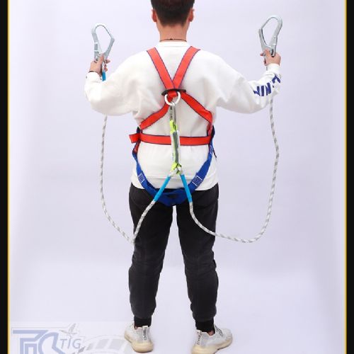 TIG啟思工業 緩衝型安全帶/緩衝包/ 降落傘座式/ 適合高空作業,鷹架,土木工程,橋樑,工安必備
