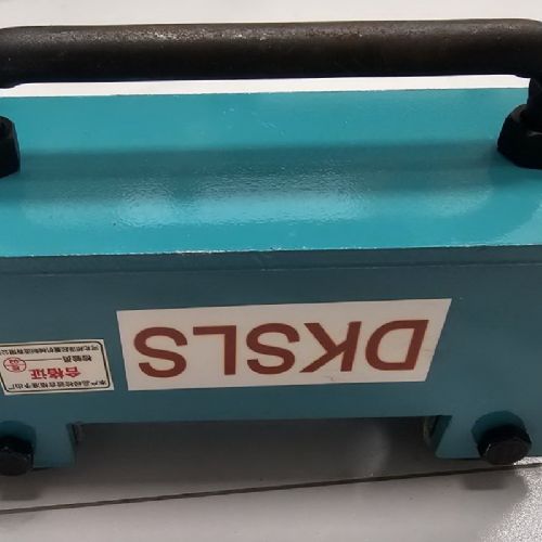 TIG啟思工業 圓管滑車 圓管跑車 工字滑車 小金鋼滑車 吊車滑車 吊車滑車 300KG-500KG