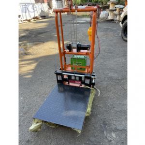 TIG啟思工業 250KG半自動堆高機