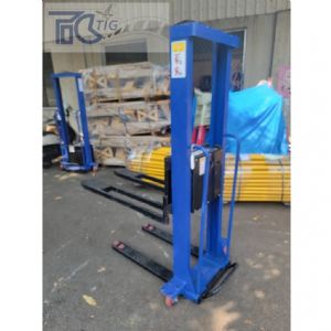 1000KG電動堆高機